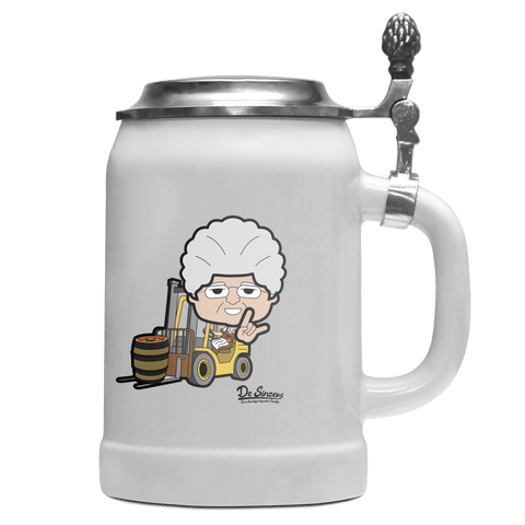 Die Oid Sinzerin Staplerfahrer Bierkrug 500ml Weiss mit Deckel Wetterspitzen Front